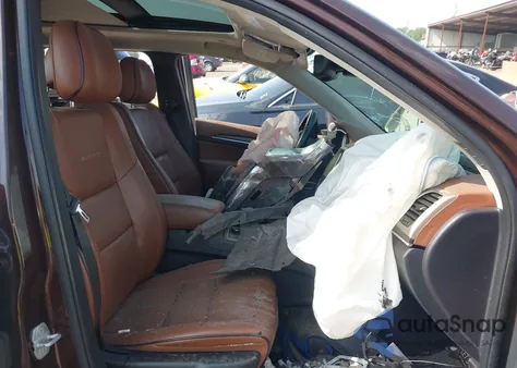 2015 Jeep Grand Cherokee Summit z USA, uszkodzony, nr VIN 1C4RJFJG5FC173636